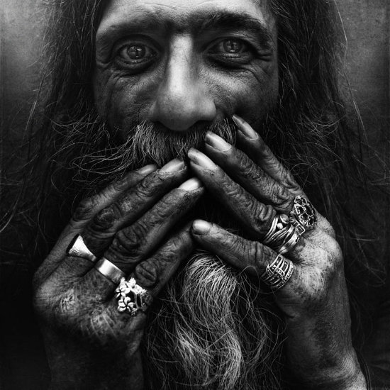 Lee_Jeffries_35-w550.jpg