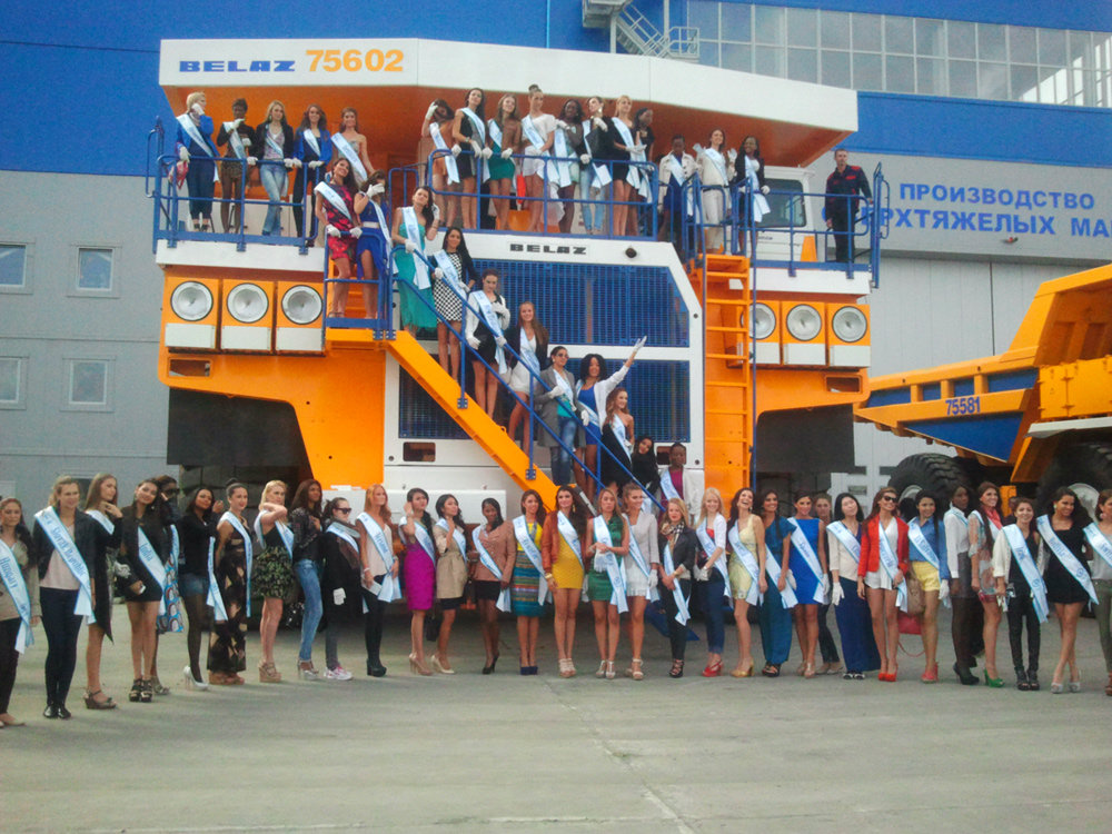 1378281785_miss-supranational-2013-belaz