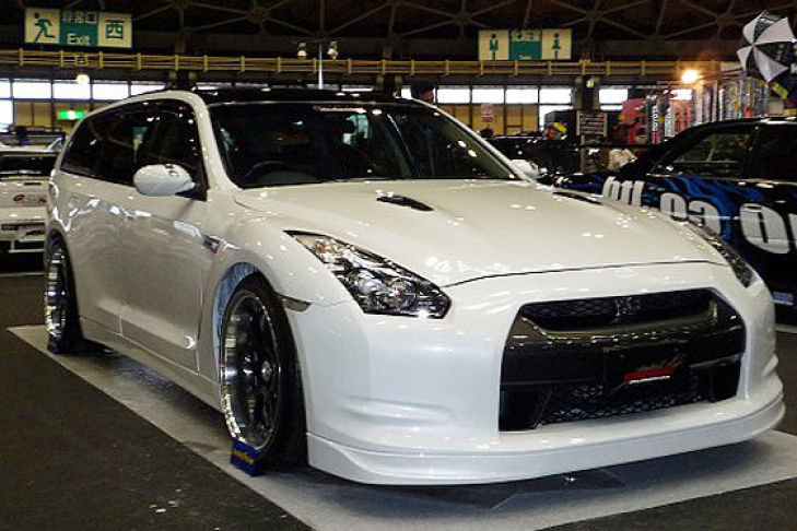 Nissan-GT-R-R35-Station-Wagon-729x486-d9