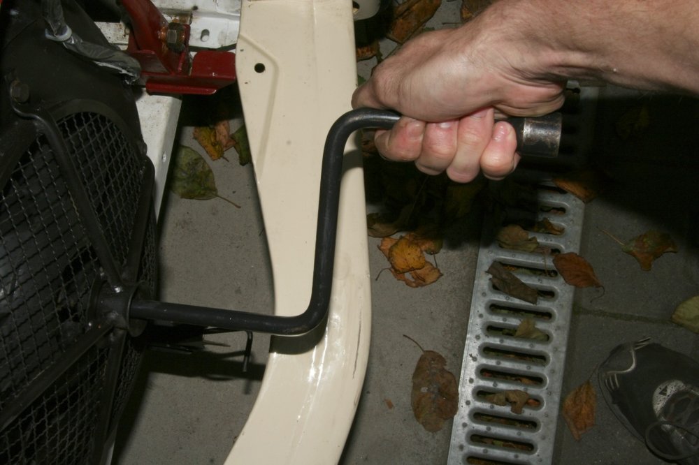 2cv_anlasser008g.jpg