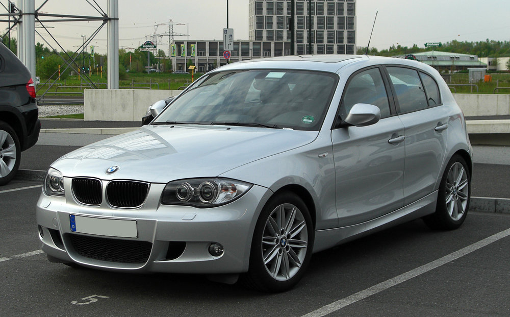 BMW_116i_M-Sportpaket_%28E87,_Facelift%2