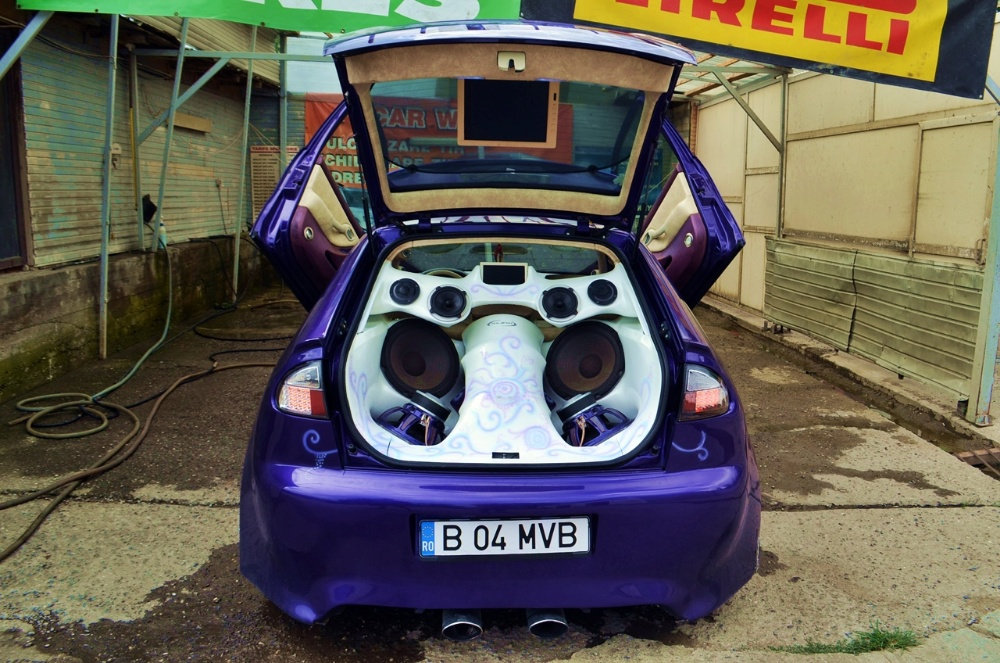 224786389_6_1000x700_vand-seat-leon-modi