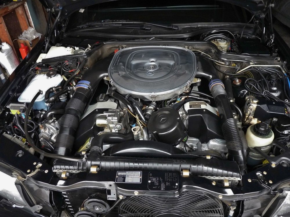 AMG-1990-560-SEC-Mercedes-9.jpg